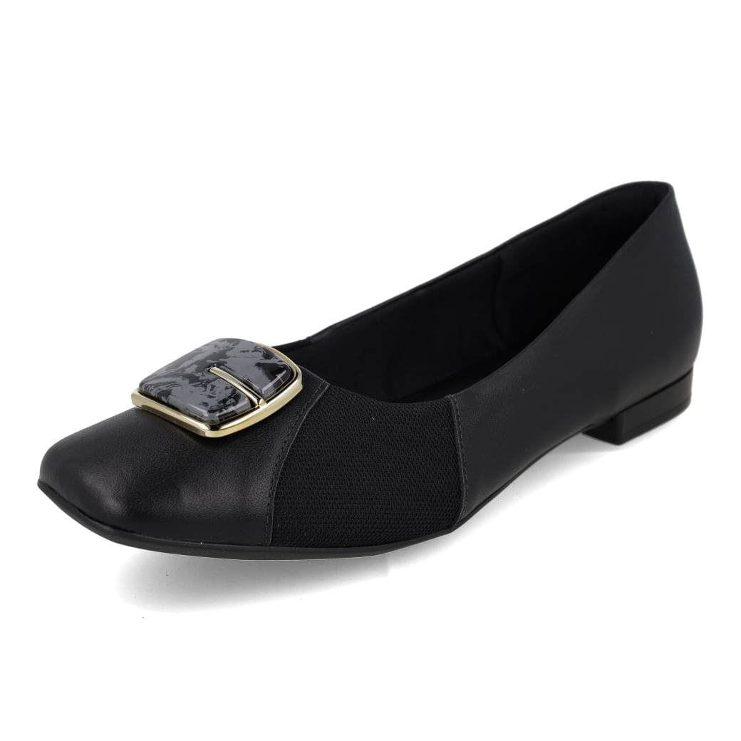 Sapatilha feminina preta Usaflex vista frontal lateral com enfeite dourado e salto baixo